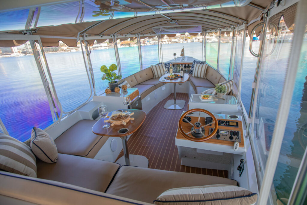 Duffy-Electric-Boats-food-and-drinks-1024x683 Rent a Duffy in Newport Beach: Everything You Need to Know